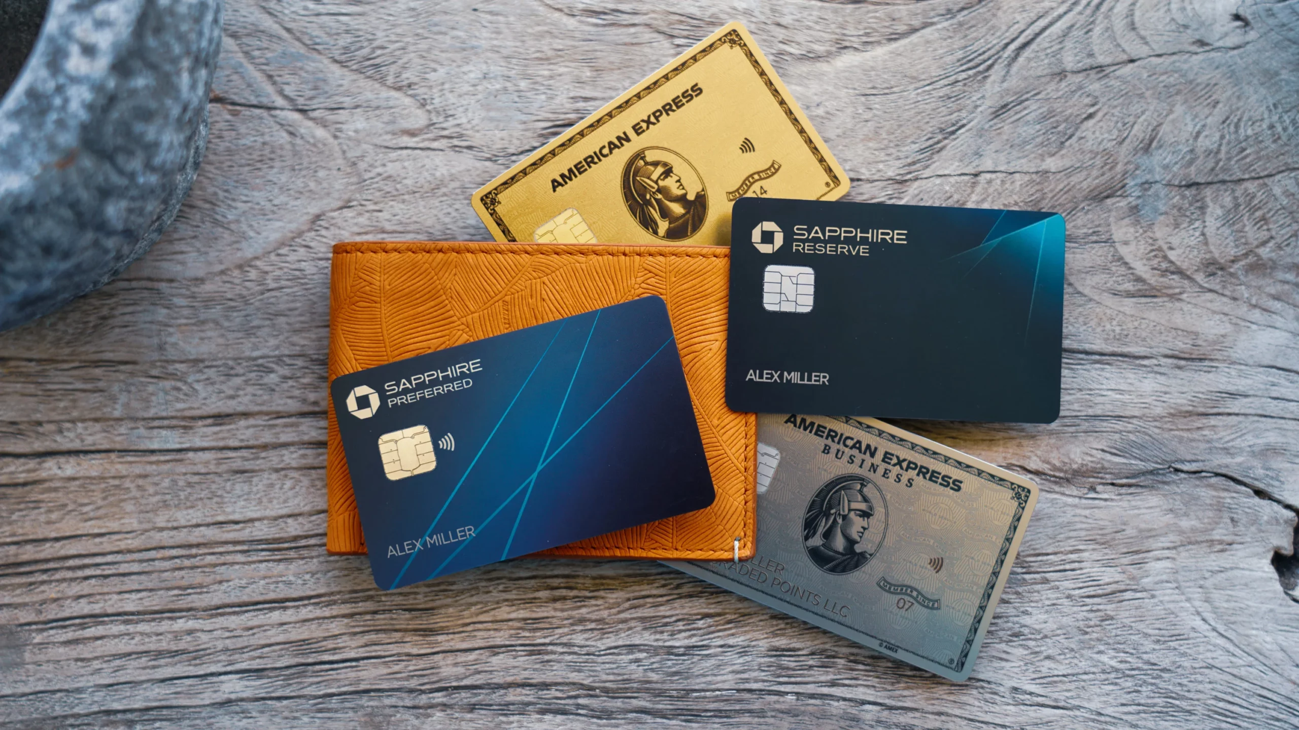 The Definitive Guide to the Best Luxury Credit Cards in 2024