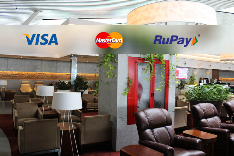 free airport lounge access credit cards